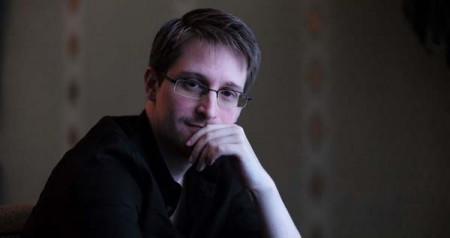 USA: Edward Snowden is a hero, not a traitor